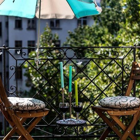 Gorgeous Flat Right Near The City Center Budapest Exterior photo