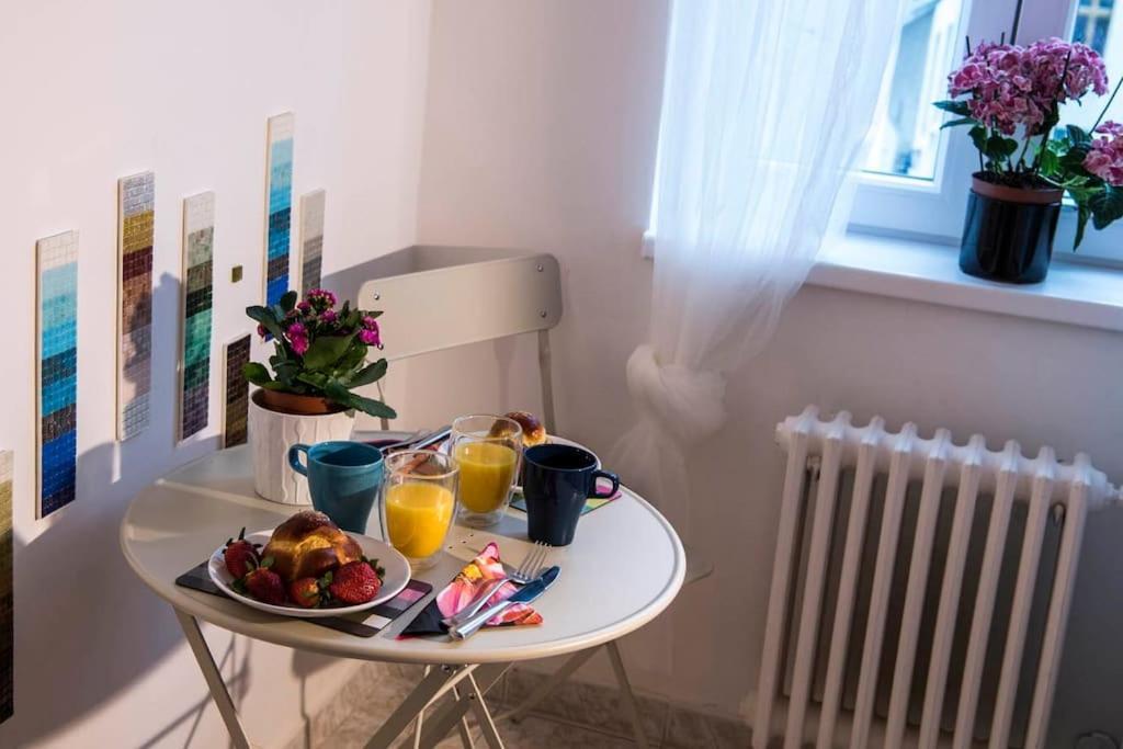 Gorgeous Flat Right Near The City Center Budapest Exterior photo